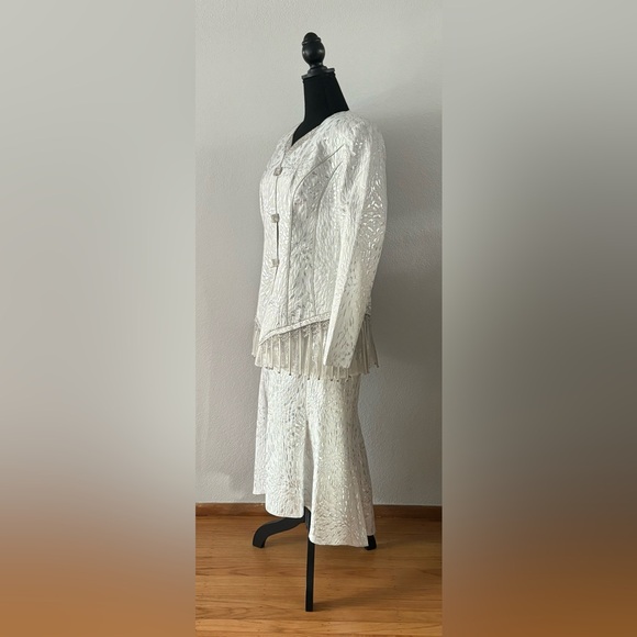Promise NY Silver and White 2pc Skirt Suit w/Rhinestones, Beads & Lace, Size 14 - Picture 4 of 11